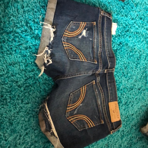 2 pairs of shorts - Picture 3 of 5